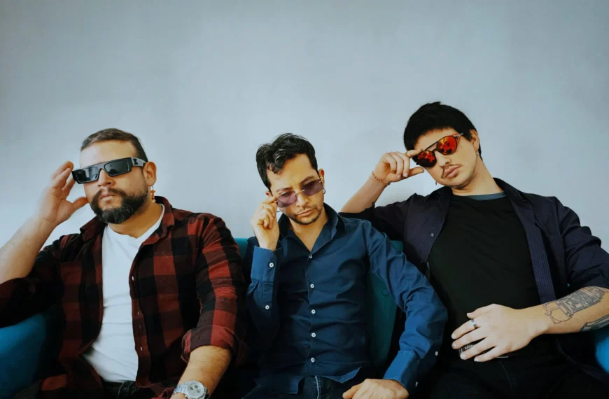 Nueve Gotas: El Nuevo Álbum de Navegando a Pólux