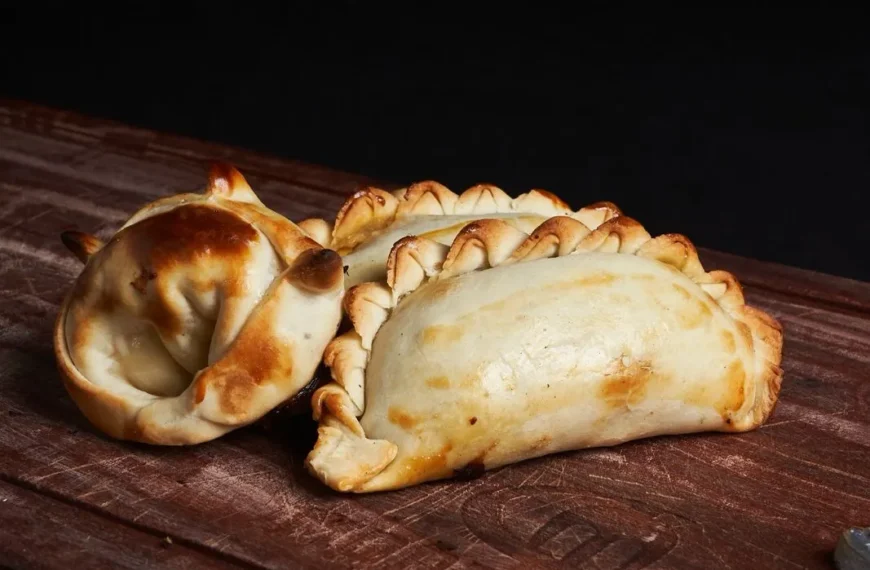 Concurso Empanada de Pino en Valparaíso: Tradición y Sabor