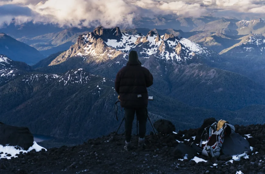 Exposición de pintura «Entrar a la cordillera» en Villarrica
