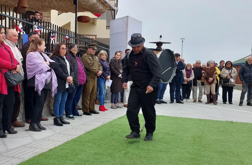 Fiesta Costumbrista de Algarrobo: Artistas y Actividades