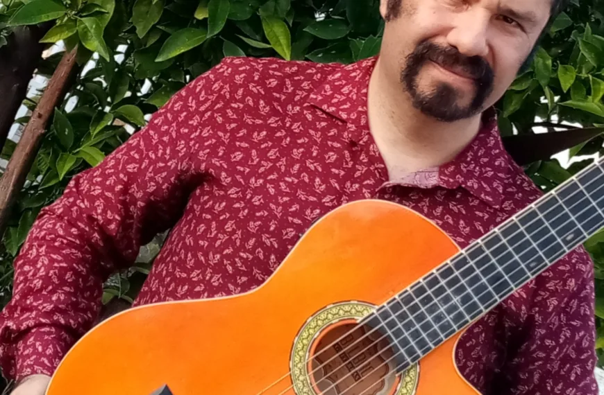 Claudio Gajardo Gana Concurso de Verso Chileno