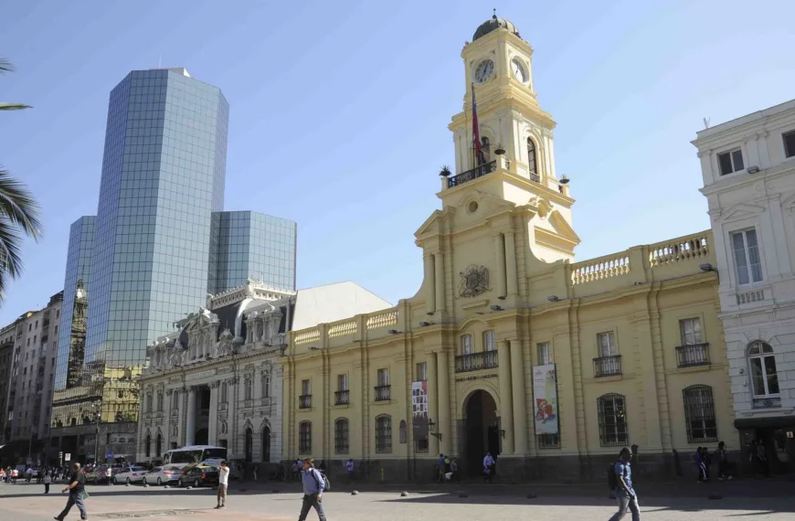 Concurso de Cuentos Breves: Lanza su XXV Edición en Santiago