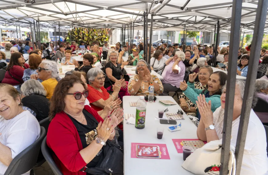 Bingo Comunitario: Un Juego de Azar que Fomenta el Bienestar
