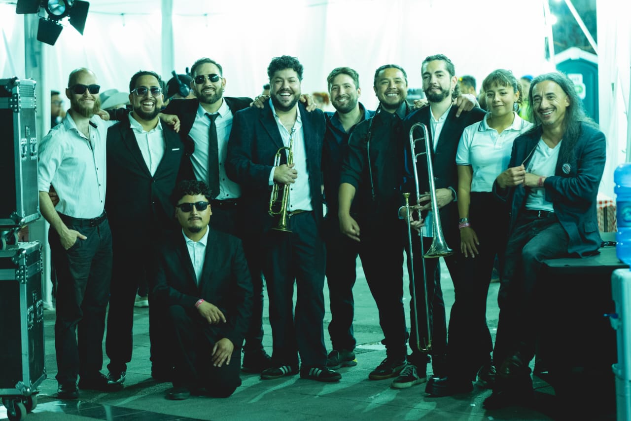 La Combos Vienen: Descubre su Concierto Aniversario en Valparaíso
