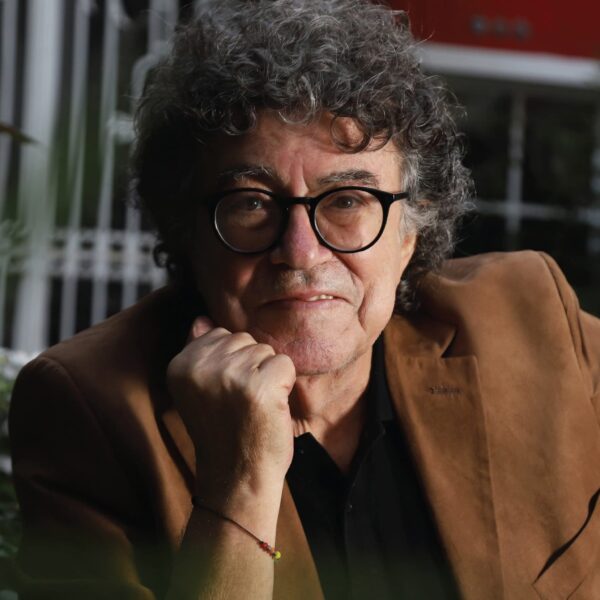 Piero: La Vida y Legado del Renombrado Cantautor Argentino