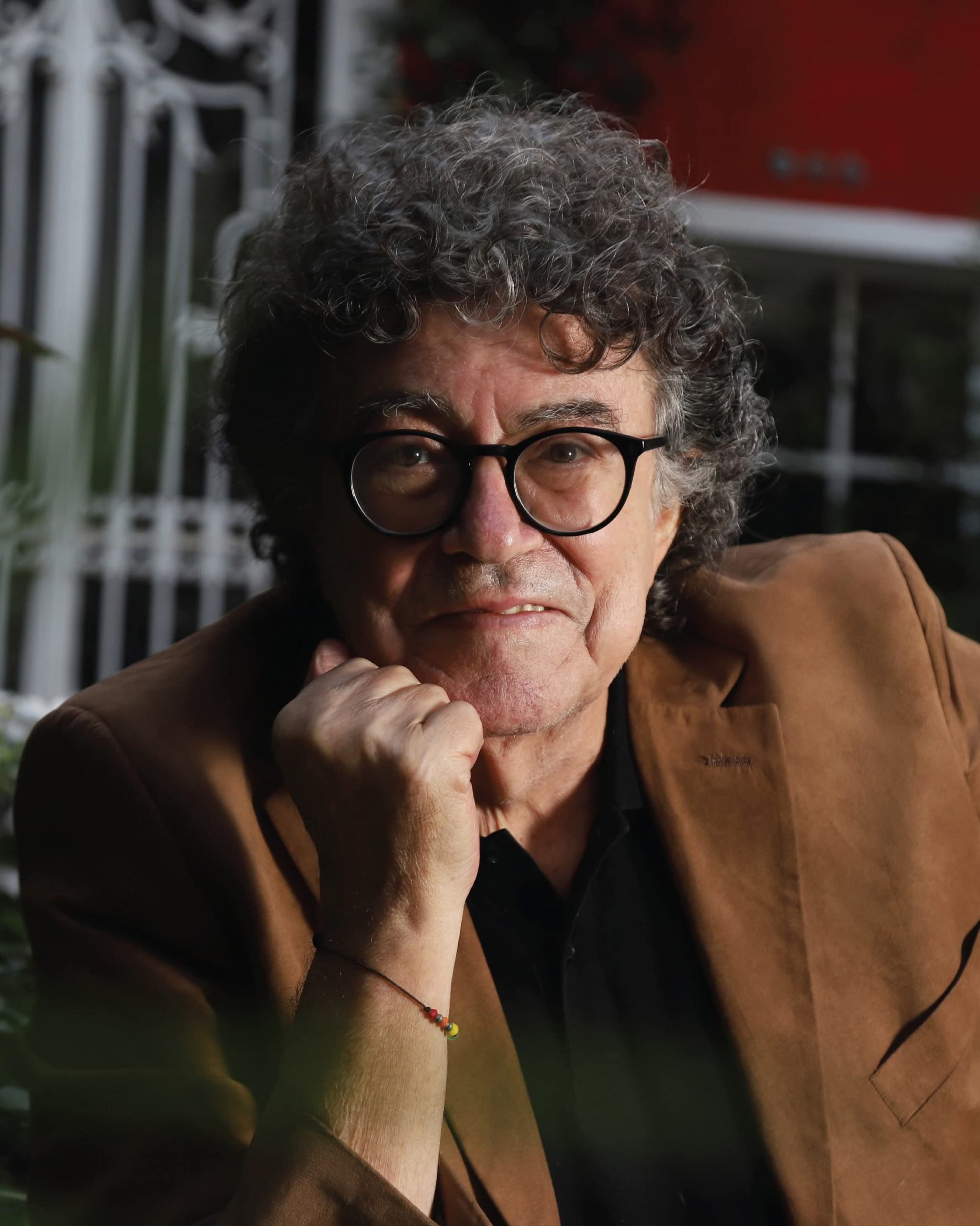 Piero: La Vida y Legado del Renombrado Cantautor Argentino